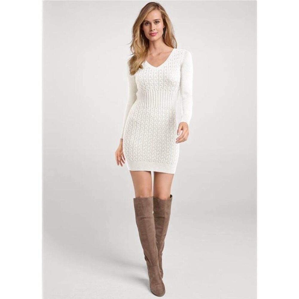 ✨Venus Cable Knit Sweater Sz Medium Cream Dress✨